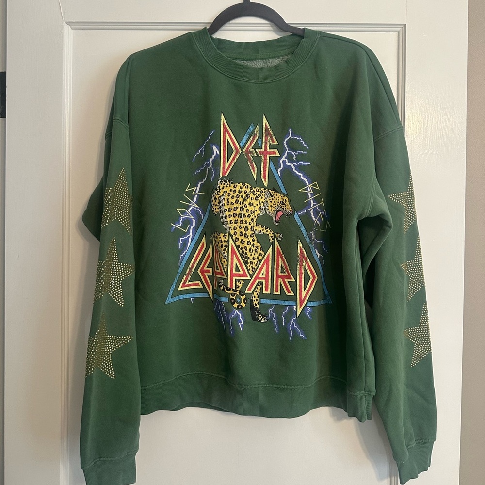Def Leppard Green Graphic Sweatshirt